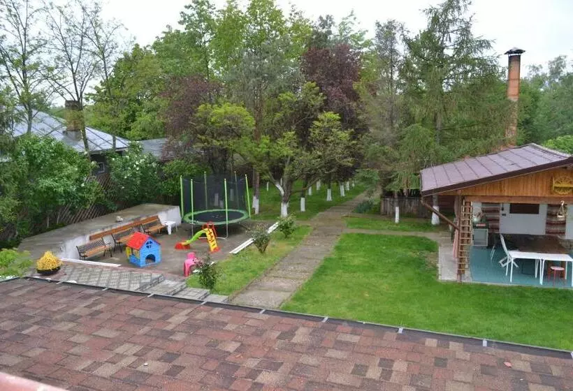 هتل Villa Siret