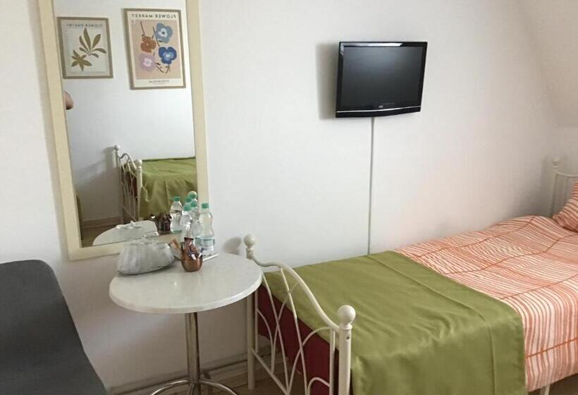 ホテル Villa Siret