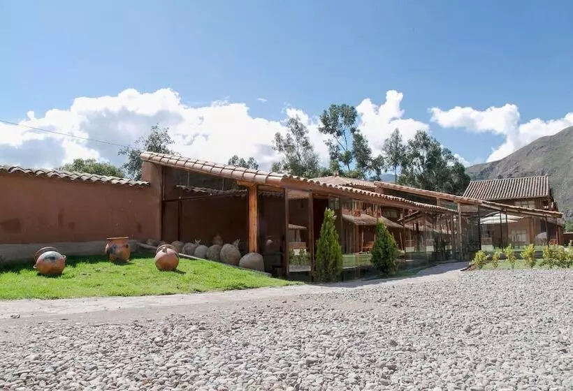 هتل Wayqey Lodge