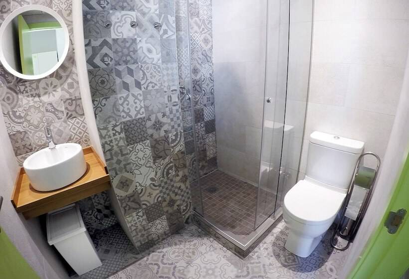 Meeting Point Hostels