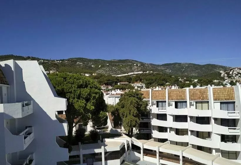 Apartamentos Eurhostal 3000