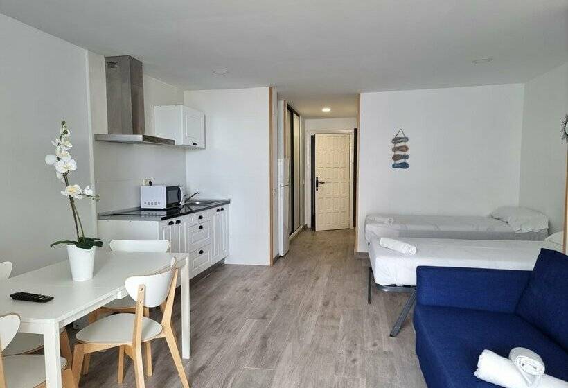 Apartamentos Eurhostal 3000