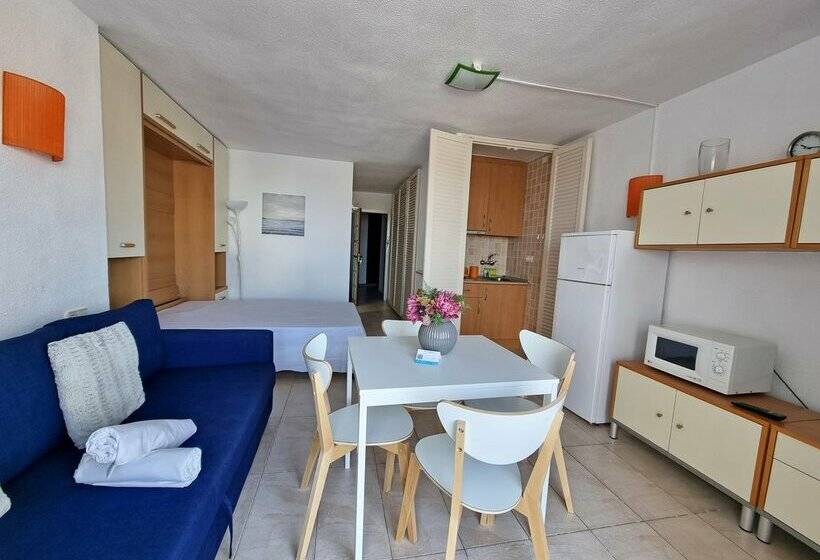 Apartamentos Eurhostal 3000