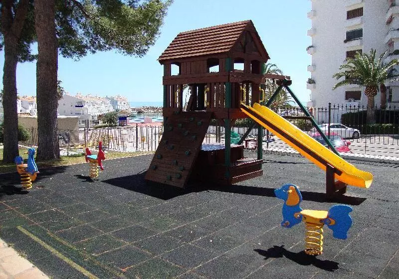 Apartamentos Eurhostal 3000