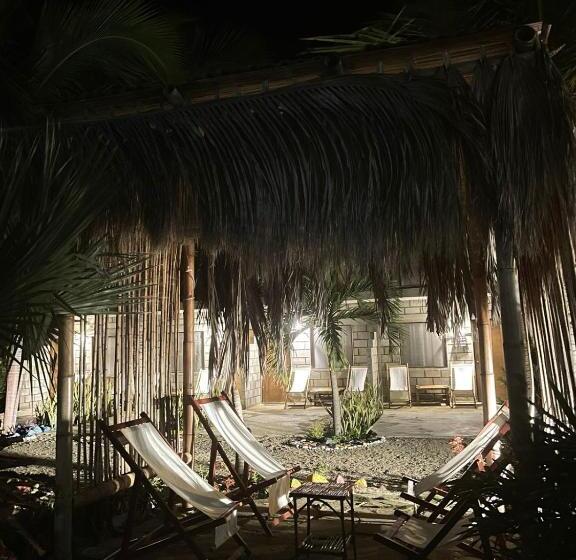 ベッドアンドブレックファースト Aquamarinn