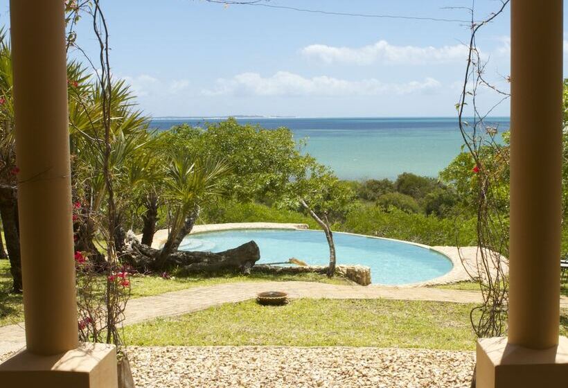 Golden Sands Apartments By Sol Resorts