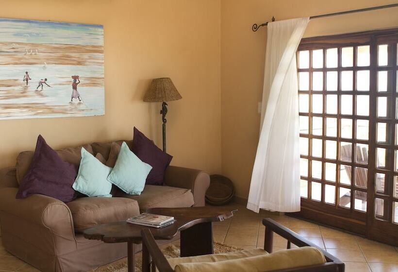 Golden Sands Apartments By Sol Resorts