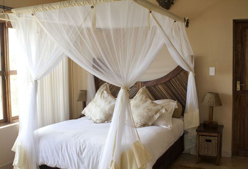 Golden Sands Apartments By Sol Resorts