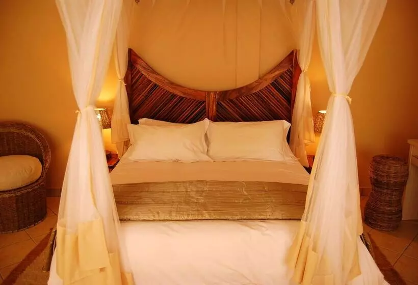 Golden Sands Apartments By Sol Resorts