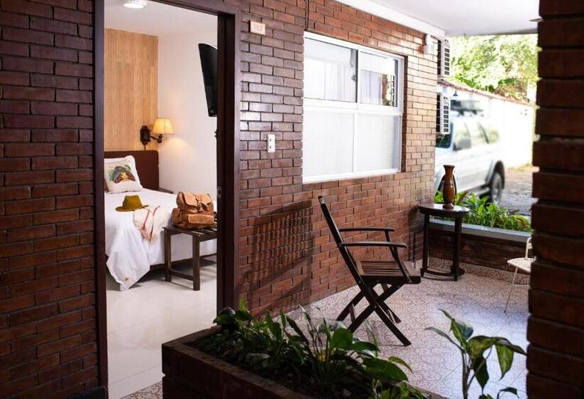 בית מלון כפרי Camoruco