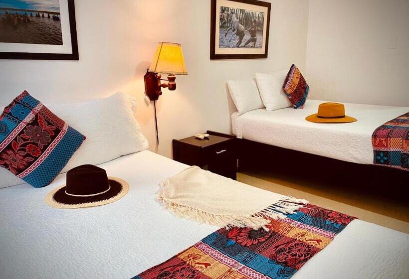 בית מלון כפרי Camoruco