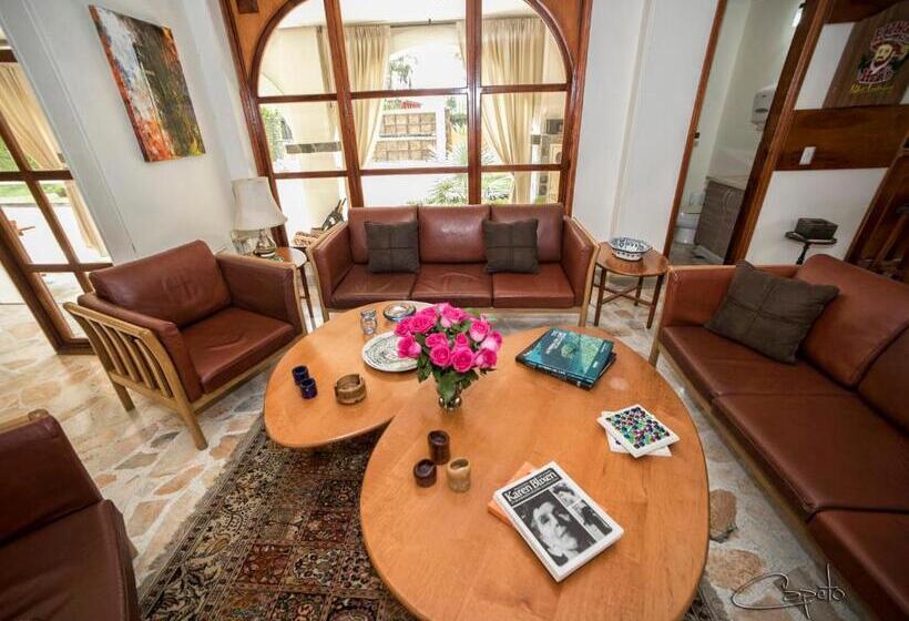 בית מלון כפרי El Lugar Boutique