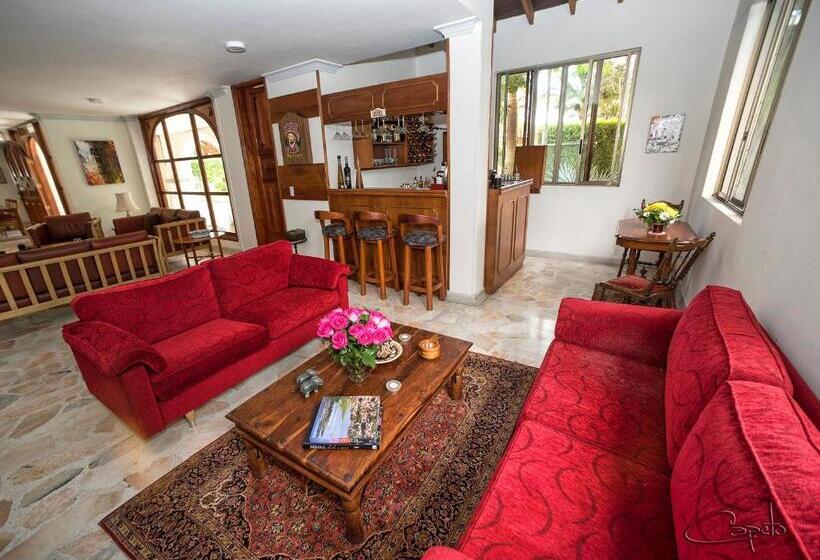 בית מלון כפרי El Lugar Boutique