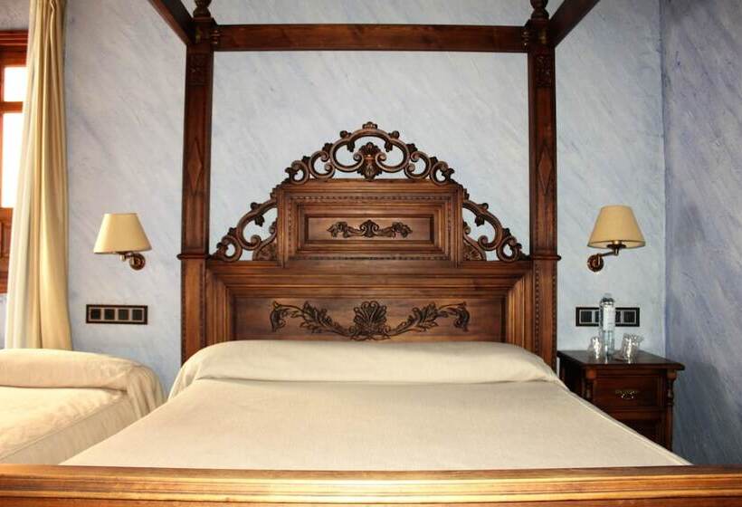 هتل El Palacete Del Corregidor