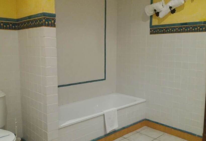 هتل El Palacete Del Corregidor