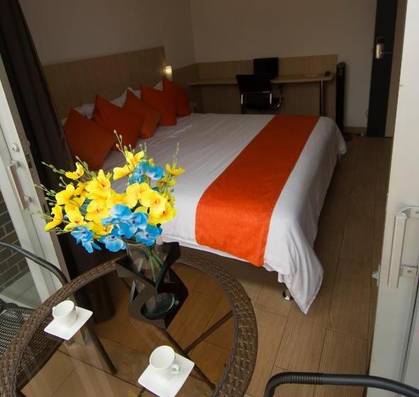 هتل Granada Plaza