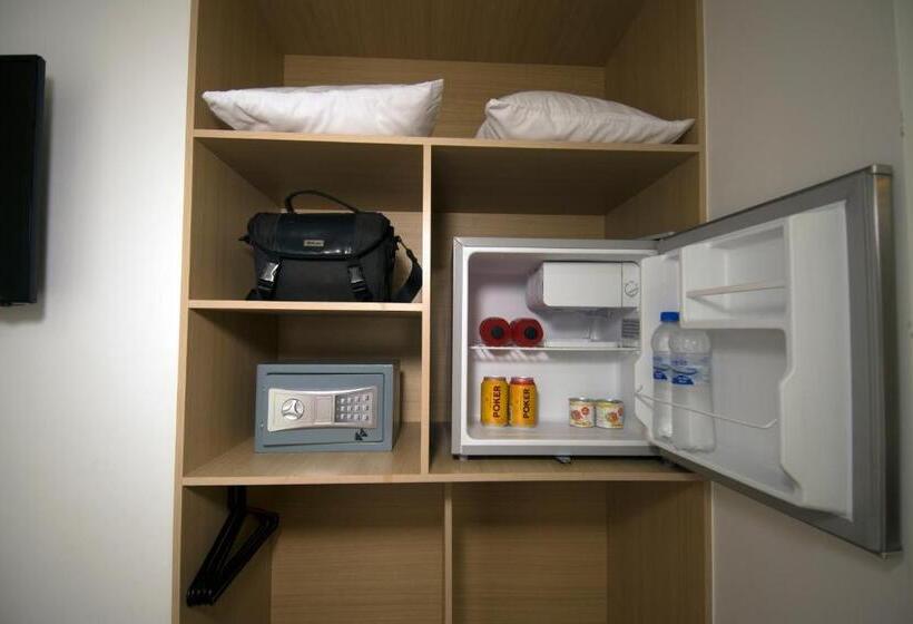 هتل Granada Plaza