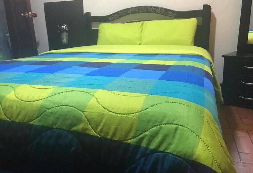 בית מלון כפרי Krone