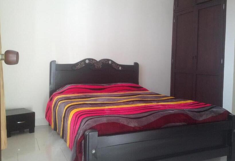 בית מלון כפרי Krone