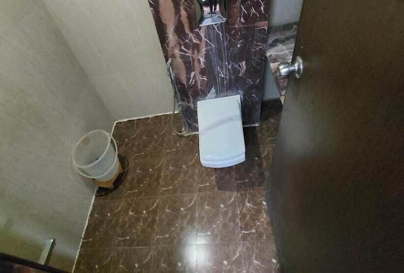 בית מלון כפרי Laxmi Villa Palace