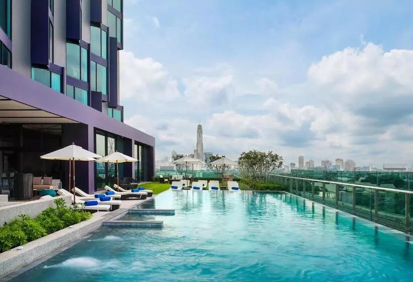 Hotelli Mercure Bangkok Makkasan