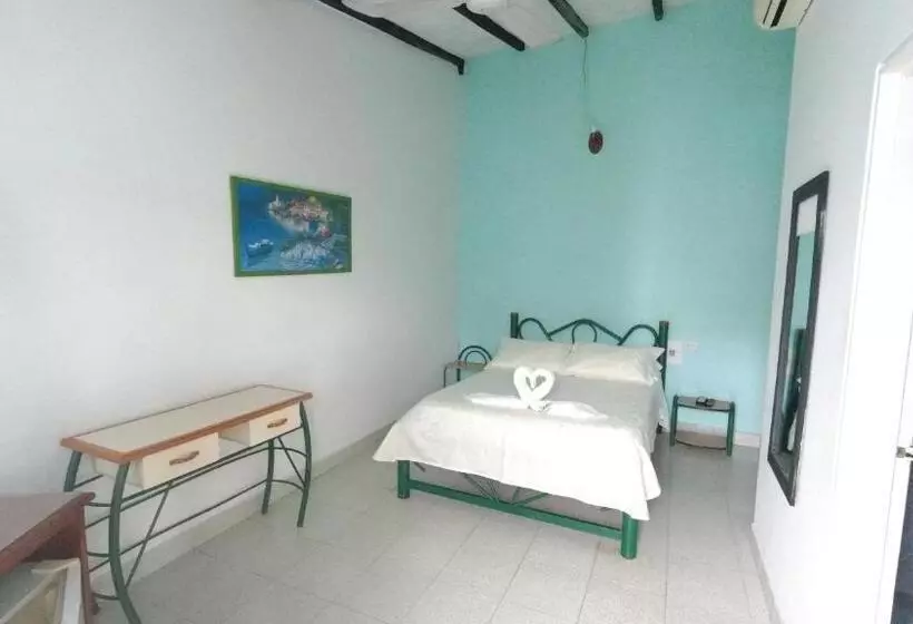 Hotelli Miami En Melgar