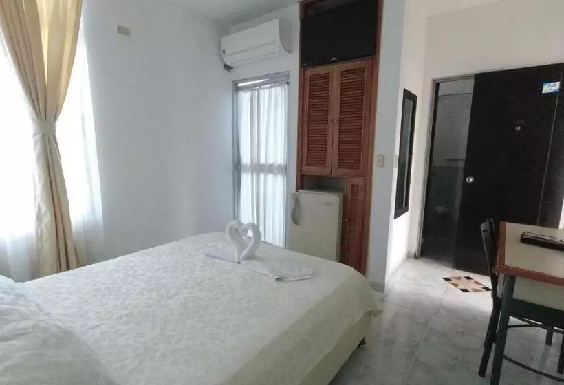 Hotelli Miami En Melgar