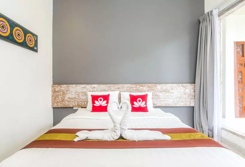 ホテル Zen Rooms Denpasar Mertasari