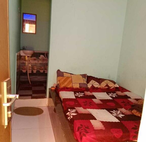 Hotell Quila Guest House &