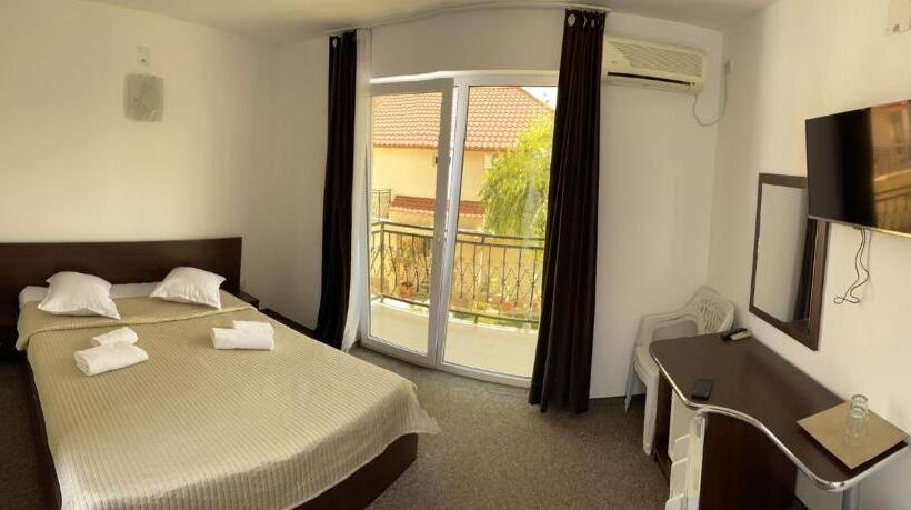 فندق على الطريق Casa Athena