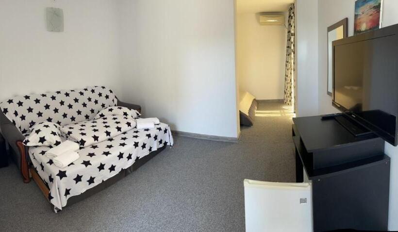 فندق على الطريق Casa Athena