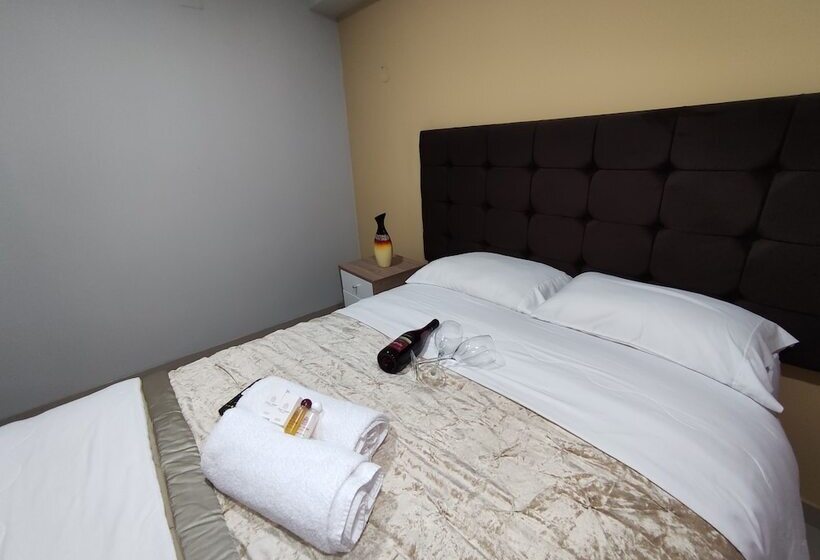 Inti Llaqta Hotel & Suites