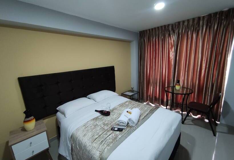 Inti Llaqta Hotel & Suites