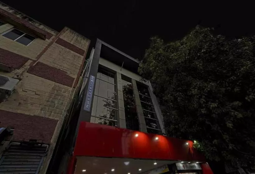 ホテル Super Townhouse Anna Salai