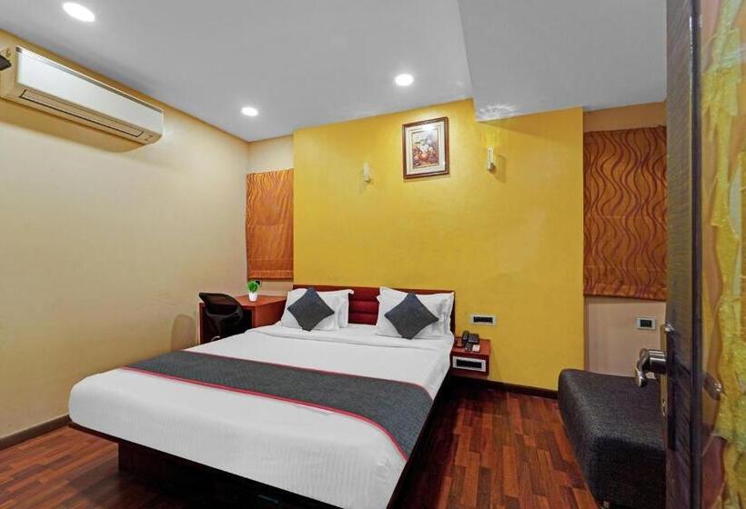 Hotel Super Townhouse Anna Salai