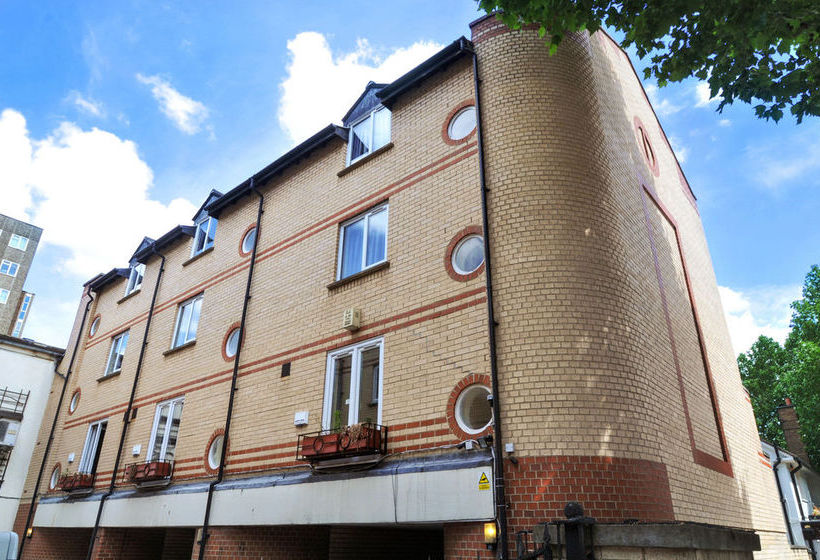 Hotel Access Apartments Maida Vale North