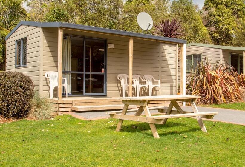 בית מלון כפרי Blue Lake Top 10 Holiday Park