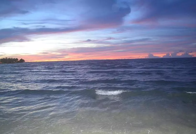 ホテル Costa Mar Coveñas