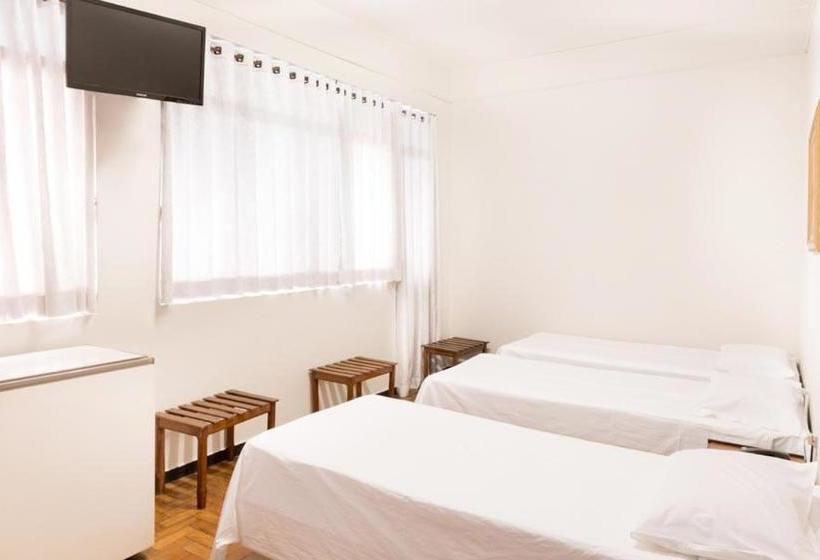 בית מלון כפרי Economic Center