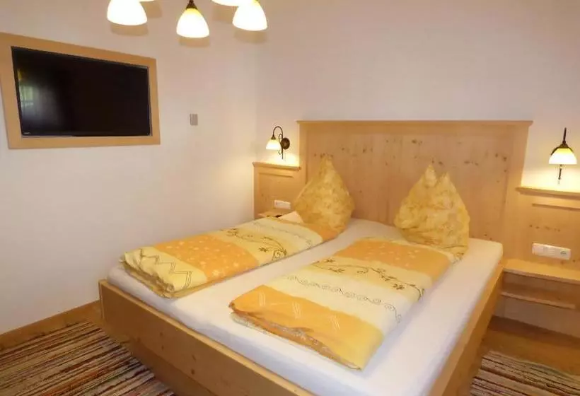 ホテル Ferienhaus Veider