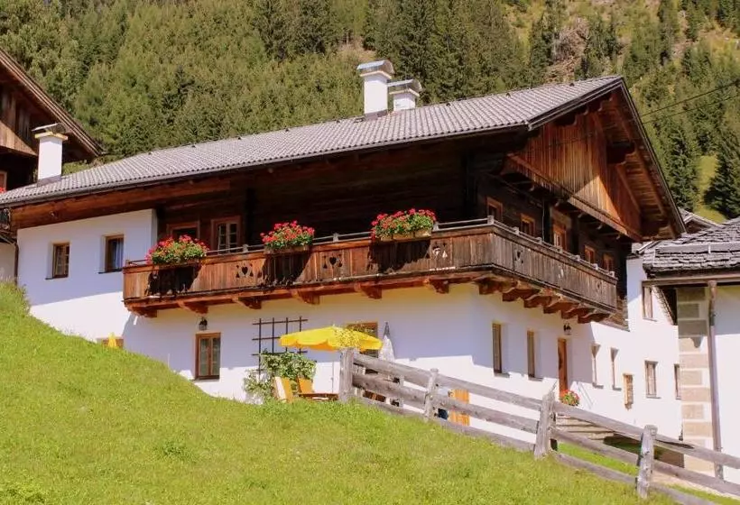 ホテル Ferienhaus Veider