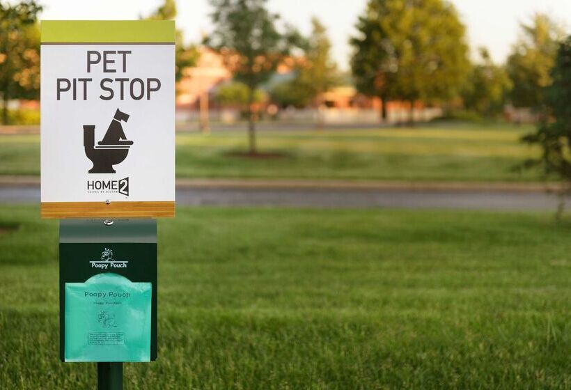 ホテル Home2 Suites By Hilton Middleburg Heights Cleveland