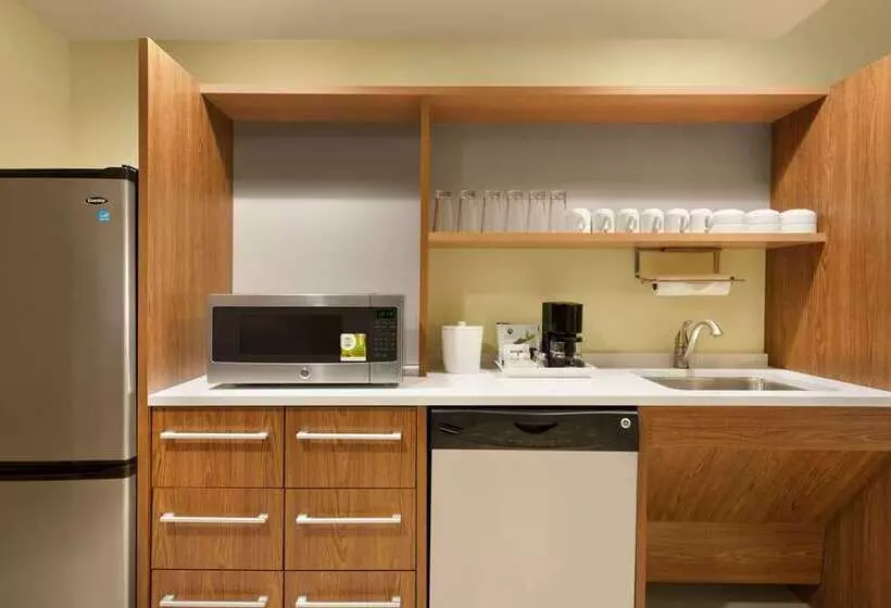 ホテル Home2 Suites By Hilton Middleburg Heights Cleveland