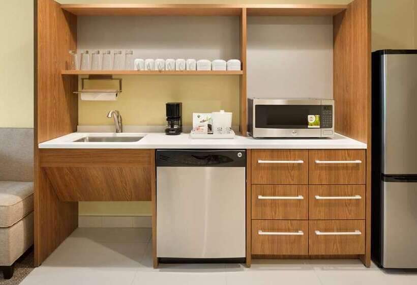 ホテル Home2 Suites By Hilton Middleburg Heights Cleveland