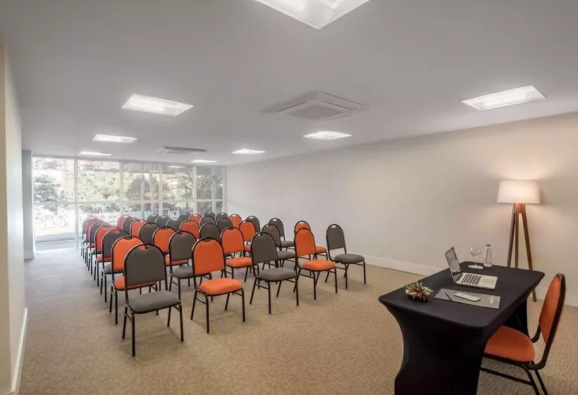 Hotelli Intercity Cidade Baixa