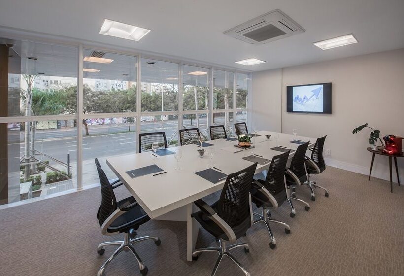 فندق Intercity Cidade Baixa