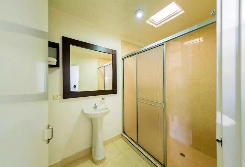 هتل La Luna