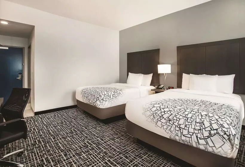 ホテル La Quinta Inn & Suites By Wyndham Baltimore Downtown