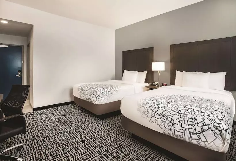 ホテル La Quinta Inn & Suites By Wyndham Baltimore Downtown