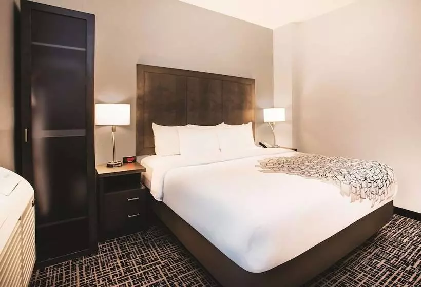 ホテル La Quinta Inn & Suites By Wyndham Baltimore Downtown